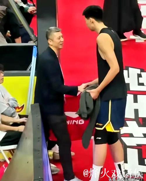 广东男篮战胜南京！3人表现能进国家队，郭士强或放弃4人